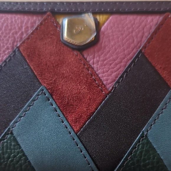 NWT Fossil Patchwork Wristlet Wallet - Picture 2 of 5